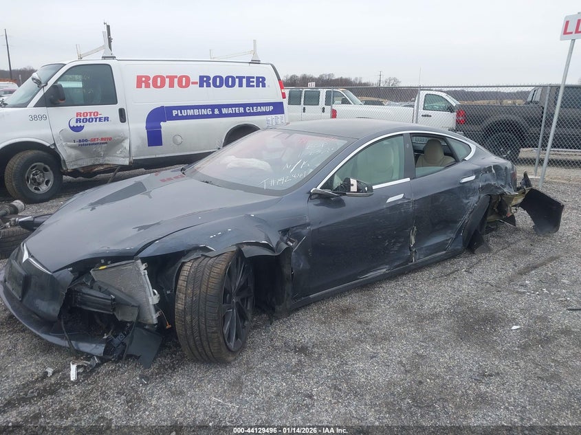 2018 Tesla Model s VIN 5YJSA1E23JF256724 IAAI salvage auction — ALL OVER, Salvage Title, sold $1,350 on 2026-07-27 (photo 2)