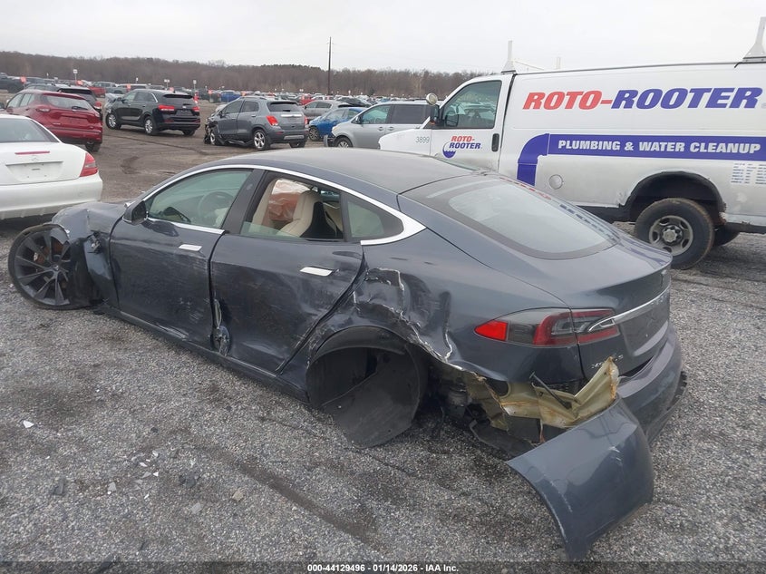 2018 Tesla Model s VIN 5YJSA1E23JF256724 IAAI salvage auction — ALL OVER, Salvage Title, sold $1,350 on 2026-07-27 (photo 3)