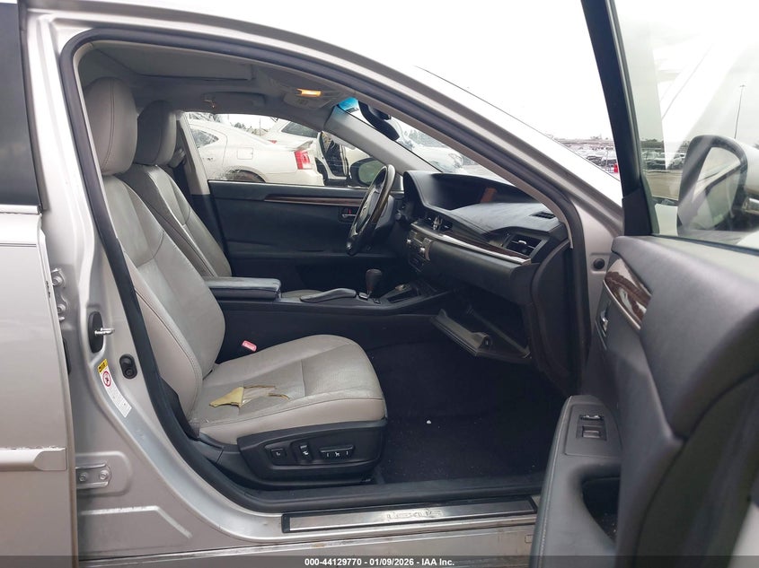 2013 Lexus Es 350 VIN JTHBK1GG4D2082707 IAAI salvage auction — LEFT SIDE, Other, sold $1,050 on 2026-07-30 (photo 5)