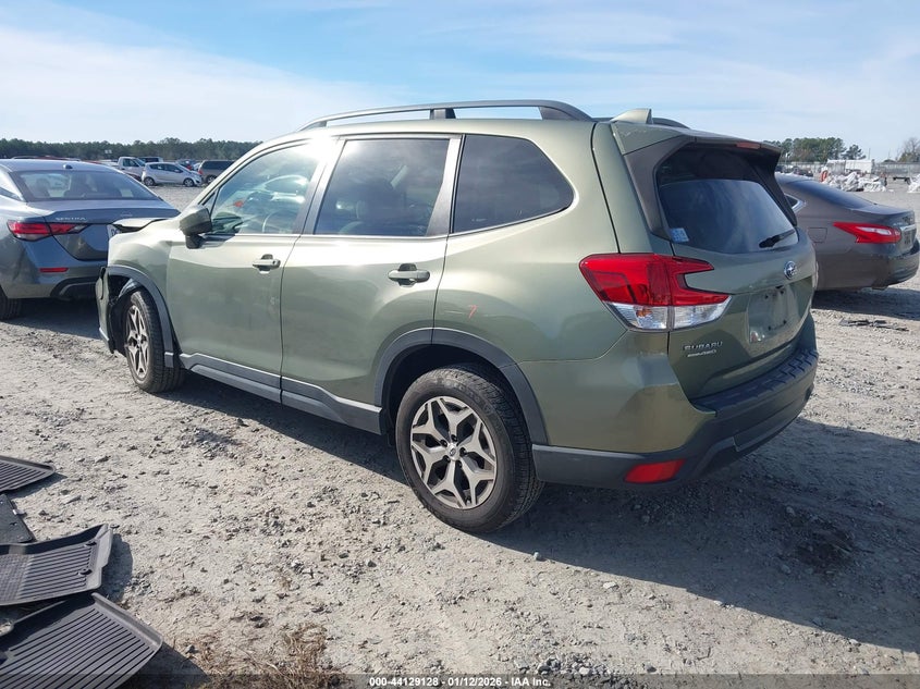2020 Subaru Forester VIN JF2SKAJC7LH443772 IAAI salvage auction — LEFT FRONT, Salvage (Georgia), sold $4,250 on 2026-07-20 (photo 3)