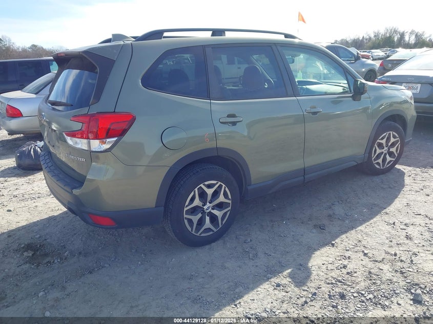 2020 Subaru Forester VIN JF2SKAJC7LH443772 IAAI salvage auction — LEFT FRONT, Salvage (Georgia), sold $4,250 on 2026-07-20 (photo 4)