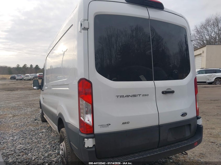 2022 Ford Transit-250 VIN 1FTBR2C86NKA22821 IAAI salvage auction — RIGHT FRONT, Salvage (Massachusetts), sold $7,250 on 2026-08-25 (photo 3)