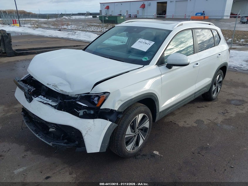 2025 Volkswagen Taos VIN 3VVVC7B21SM080074 IAAI salvage auction — FRONT END, Salvage (Minnesota), sold $7,950 on 2026-08-24 (photo 2)