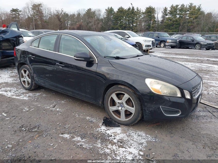 2012 Volvo S60 VIN YV1622FS1C2139453 IAAI salvage auction — LEFT FRONT, Mv-907A (New York), sold $275 on 2026-07-14 (photo 1)
