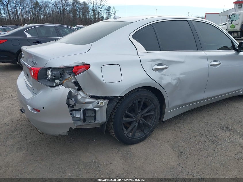 2015 Infiniti Q50 VIN JN1BV7AR7FM418317 IAAI salvage auction — RIGHT SIDE, Salvage - Greater Than 75% (Maryland), sold $3,700 on 2026-07-15 (photo 6)