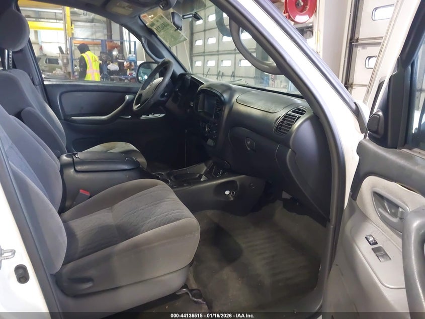 2006 Toyota Tundra VIN 5TBET38166S530886 IAAI salvage auction — REAR END, Salvage (Indiana), sold $2,600 on 2026-07-09 (photo 5)