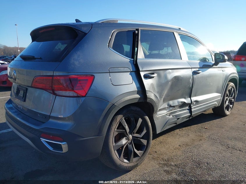 2022 Volkswagen Taos VIN 3VVPX7B26NM083439 IAAI salvage auction — SIDE, Salvage (New Jersey), sold $7,800 on 2026-07-09 (photo 6)