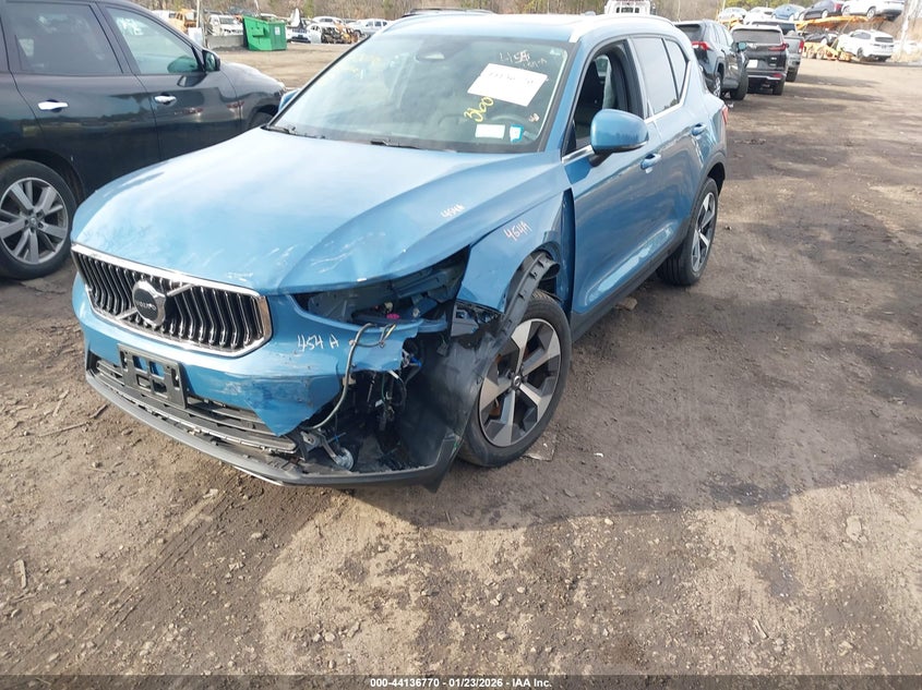 2023 Volvo Xc40 VIN YV4L12UNXP2939177 IAAI salvage auction — FRONT END, Salvage Title, sold $8,800 on 2026-07-14 (photo 6)