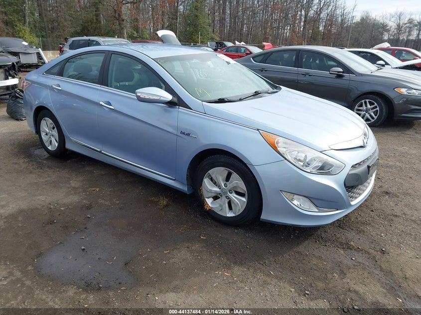 2014 Hyundai Sonata VIN KMHEC4A42EA114312 IAAI salvage auction — FRONT END, Salvage Title, sold $975 on 2026-07-29 (photo 1)
