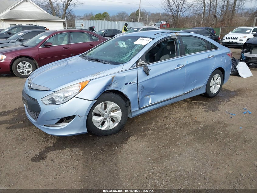 2014 Hyundai Sonata VIN KMHEC4A42EA114312 IAAI salvage auction — FRONT END, Salvage Title, sold $975 on 2026-07-29 (photo 2)