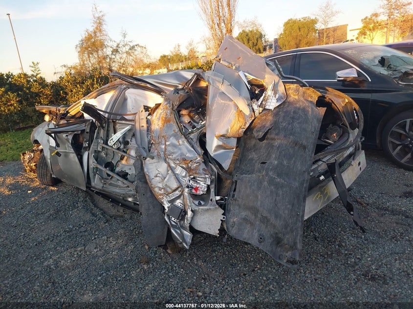 2015 Lexus ES VIN JTHBW1GG5F2099166 IAAI salvage auction — ALL OVER, Non-Repairable (California), sold $200 on 2026-07-20 (photo 3)