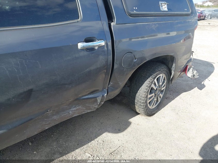 2018 Toyota Tundra VIN 5TFAY5F1XJX740674 IAAI salvage auction — SIDE, Clear (Oklahoma), sold $11,000 on 2026-07-29 (photo 6)