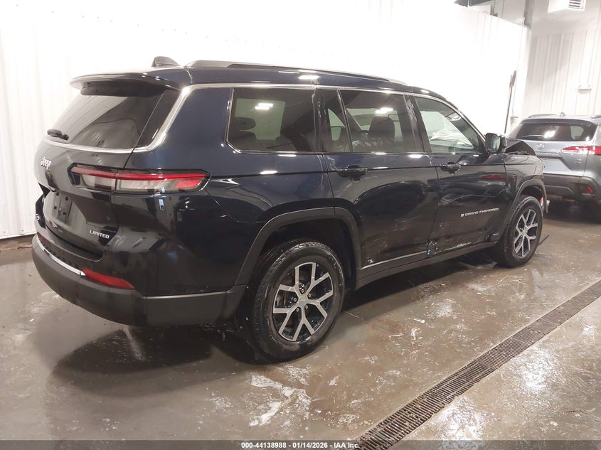 2024 Jeep Grand cherokee VIN 1C4RJKBG0R8584070 IAAI salvage auction — FRONT END, Salvage Title, sold $8,975 on 2026-07-30 (photo 4)