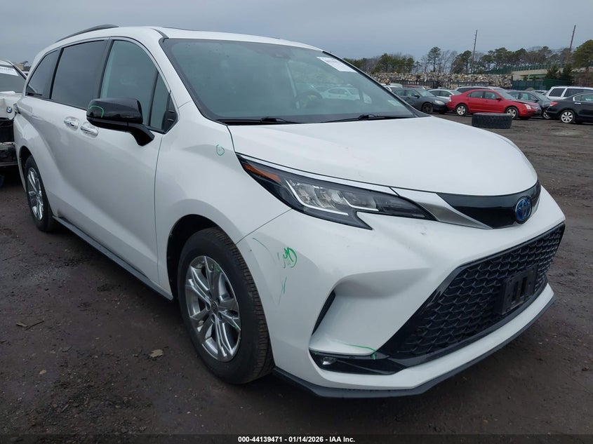 2022 Toyota Sienna VIN 5TDDSKFC4NS050607 IAAI salvage auction — REAR END, Other, sold $15,100 on 2026-07-21 (photo 1)