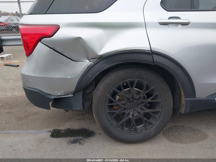 2020 Ford Explorer VIN 1FMSK8DH7LGD14690 IAAI salvage auction — RIGHT REAR, Other, sold $7,000 on 2026-07-29 (photo 6)
