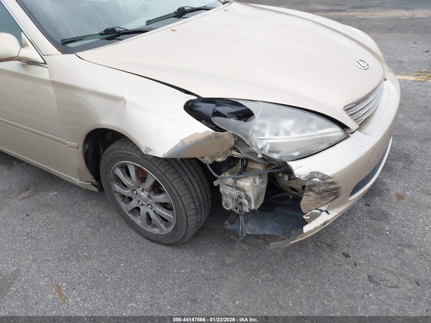 2003 Lexus ES VIN JTHBF30G330132193 IAAI salvage auction — RIGHT FRONT, Salvage (Idaho), sold $325 on 2026-07-08 (photo 6)