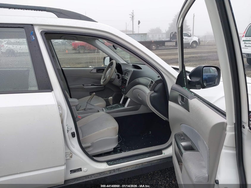 2011 Subaru Forester VIN JF2SHABC4BH757844 IAAI salvage auction — FRONT END, Salvage (Oregon), sold $2,800 on 2026-07-31 (photo 5)