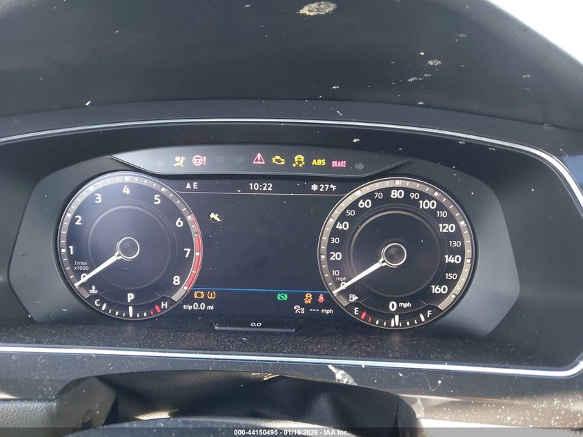 2018 Volkswagen Tiguan VIN 3VV4B7AX5JM181239 IAAI salvage auction — RIGHT SIDE, Salvage Title, sold $5,200 on 2026-07-18 (photo 7)