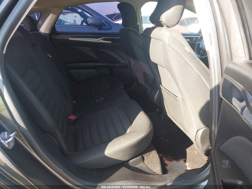 2019 Ford Fusion VIN 3FA6P0HD5KR177701 IAAI salvage auction — REAR END, Salvage (California), sold $1,625 on 2026-07-09 (photo 8)