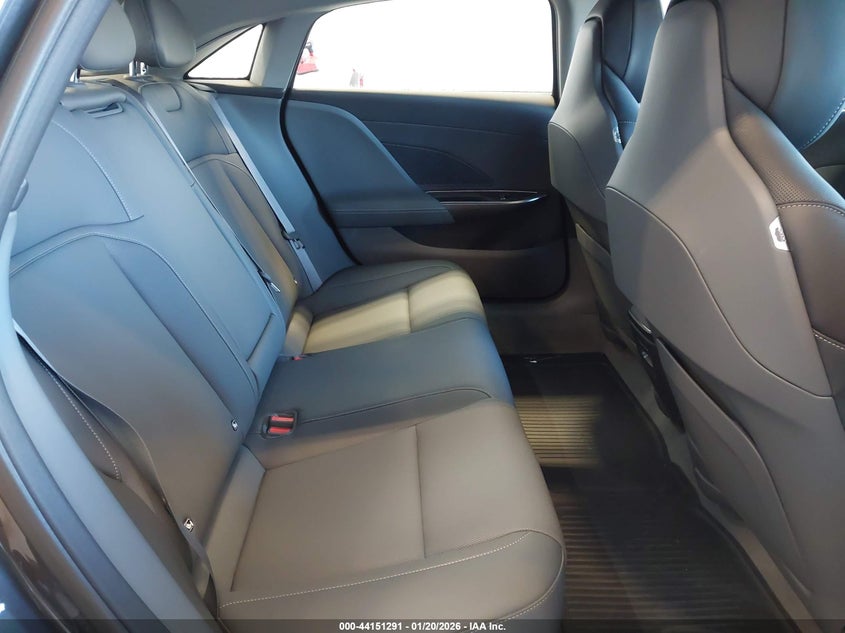 2026 Lucid Air VIN 50EA1TEA3TA027384 IAAI salvage auction — RIGHT FRONT, Other, sold $14,300 on 2026-07-16 (photo 8)