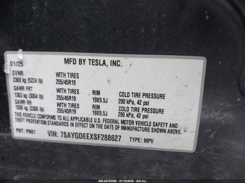 2025 Tesla Model y VIN 7SAYGDEEXSF288627 IAAI salvage auction — LEFT SIDE, Mv-907A (New York), sold $11,400 on 2026-07-09 (photo 9)