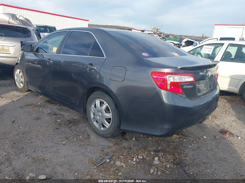 2014 Toyota Camry VIN 4T1BF1FK5EU347910 IAAI salvage auction — BIO HAZARD, Junk (Oklahoma), sold $575 on 2026-07-21 (photo 3)