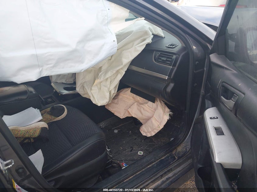2014 Toyota Camry VIN 4T1BF1FK5EU347910 IAAI salvage auction — BIO HAZARD, Junk (Oklahoma), sold $575 on 2026-07-21 (photo 5)