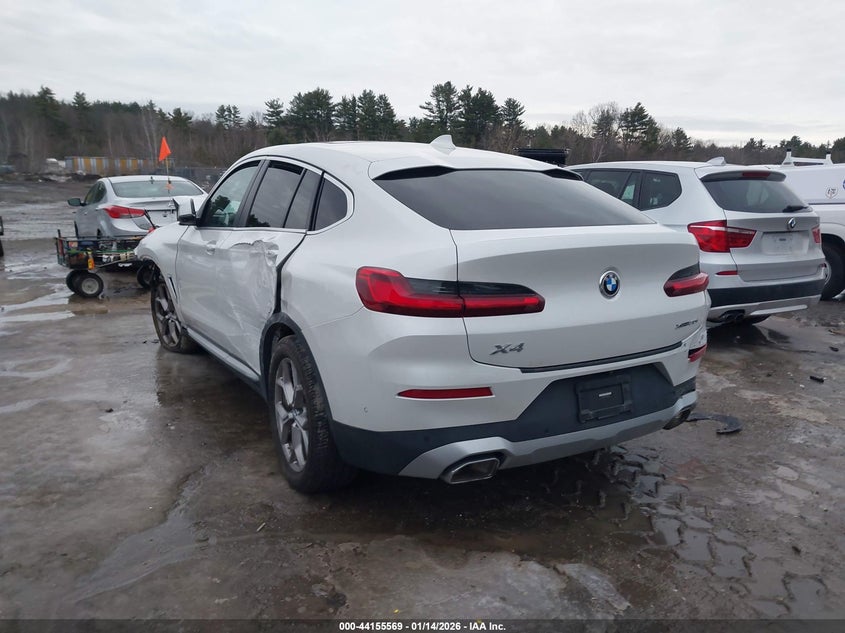 2022 BMW X4 VIN 5UX33DT0XN9M44284 IAAI salvage auction — LEFT FRONT, Salvage (Massachusetts), sold $8,500 on 2026-07-31 (photo 3)