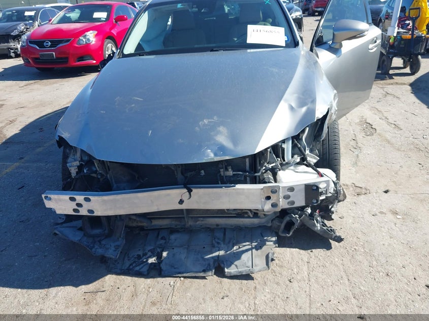 2017 Lexus Is VIN JTHBA1D27H5042766 IAAI salvage auction — RIGHT SIDE, Salvage Title, sold $1,150 on 2026-07-15 (photo 6)