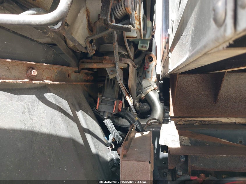 2015 VIN JL6BNG1A0FK001227 IAAI salvage auction — FRONT & REAR, Salvage Title, sold $550 on 2026-07-21 (photo 9)