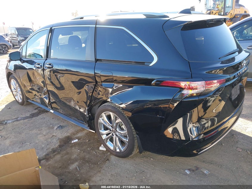 2023 Toyota Sienna VIN 5TDERKEC8PS170771 IAAI salvage auction — LEFT & RIGHT, Salvage (California), sold $17,775 on 2026-08-21 (photo 3)