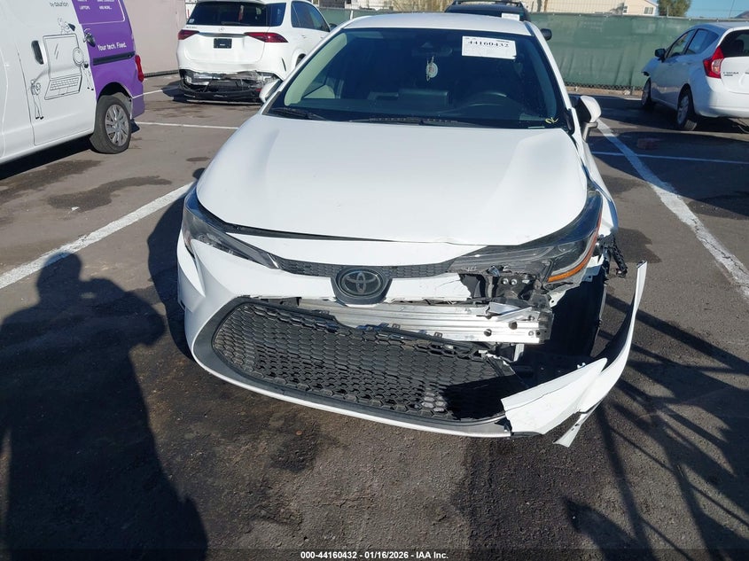 2022 Toyota Corolla VIN 5YFEPMAE3NP339464 IAAI salvage auction — FRONT & REAR, Salvage Title, sold $4,850 on 2026-07-31 (photo 6)