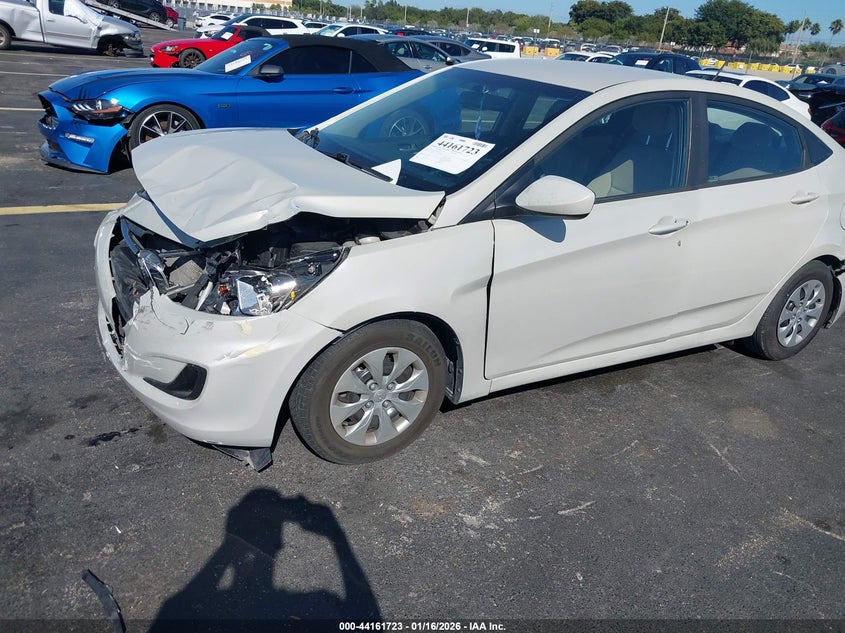 2017 Hyundai Accent VIN KMHCT4AEXHU181565 IAAI salvage auction — FRONT END, Salvage Title, sold $800 on 2026-07-09 (photo 6)