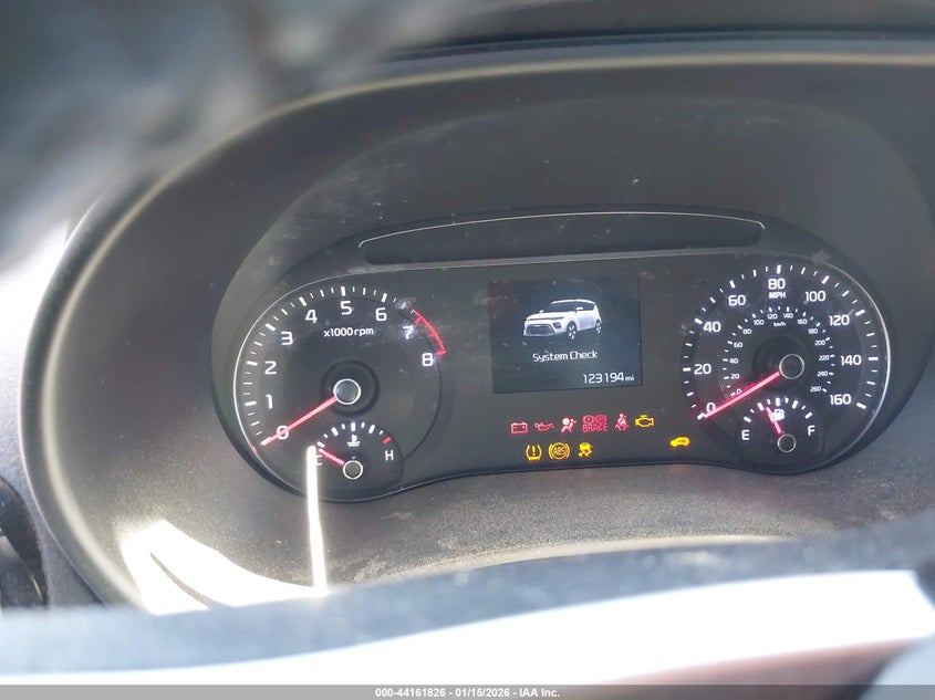 2020 Kia Soul VIN KNDJ33AU2L7724668 IAAI salvage auction — LEFT REAR, Salvage (California), sold $25 on 2026-07-28 (photo 7)