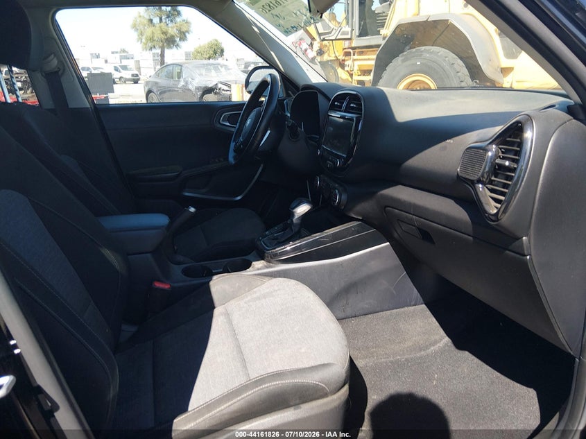 2020 Kia Soul VIN KNDJ33AU2L7724668 IAAI salvage auction — LEFT REAR, Salvage (California), sold $25 on 2026-07-28 (photo 5)