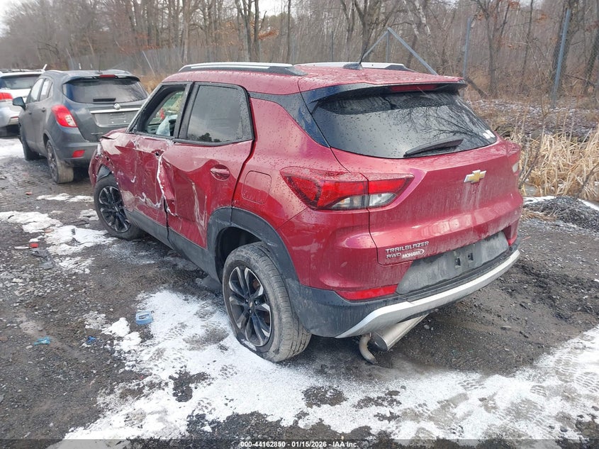 2021 Chevrolet Trailblazer VIN KL79MRSL5MB062699 IAAI salvage auction — UNKNOWN, Other, sold $25 on 2026-07-28 (photo 3)