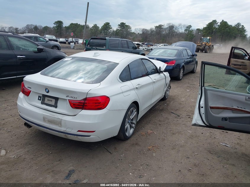 2017 BMW 4er VIN WBA4F9C39HG812908 IAAI salvage auction — FRONT END, Mv-907A (New York), sold $1,850 on 2026-07-14 (photo 4)