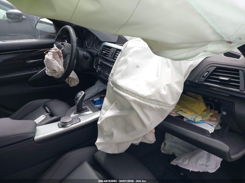 2017 BMW 4er VIN WBA4F9C39HG812908 IAAI salvage auction — FRONT END, Mv-907A (New York), sold $1,850 on 2026-07-14 (photo 5)