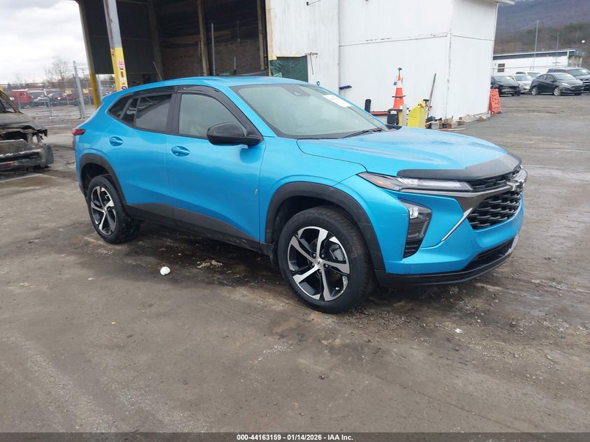 2025 Chevrolet Trax VIN KL77LGEP1SC116701 IAAI salvage auction — LEFT FRONT, Salvage (Pennsylvania), sold $6,050 on 2026-07-29 (photo 1)