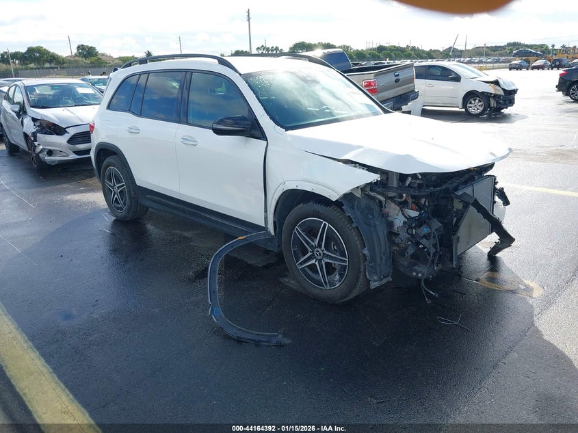 2024 Mercedes-benz Eqb VIN W1N9M0CBXRN093014 IAAI salvage auction — FRONT END, Other, sold $8,700 on 2026-07-23 (photo 1)