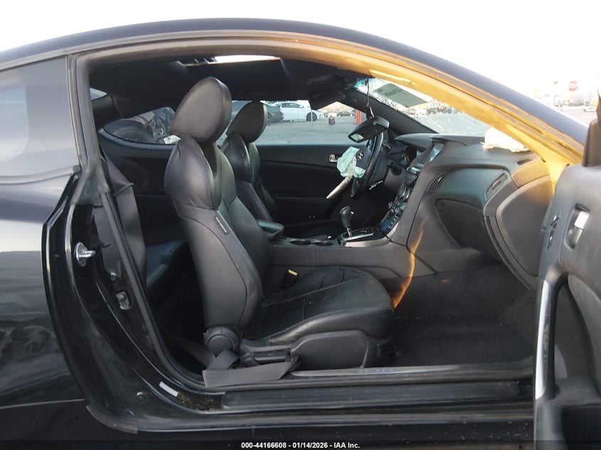 2015 Hyundai Genesis VIN KMHHU6KJXFU129179 IAAI salvage auction — ROLLOVER, Salvage Title, sold $225 on 2026-07-22 (photo 5)