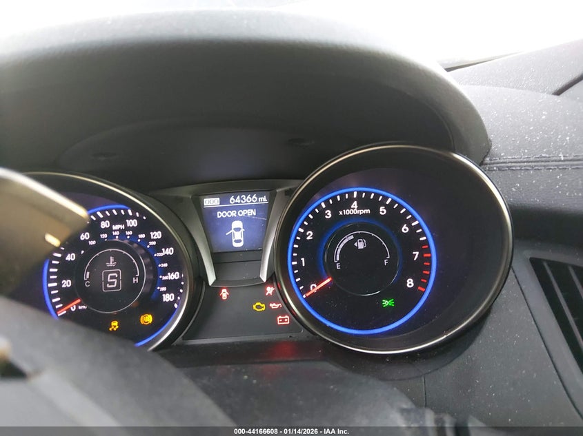 2015 Hyundai Genesis VIN KMHHU6KJXFU129179 IAAI salvage auction — ROLLOVER, Salvage Title, sold $225 on 2026-07-22 (photo 7)