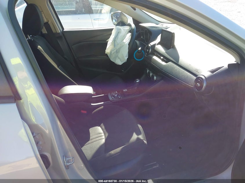 2021 Mazda Cx-3 VIN JM1DKDB70M1504562 IAAI salvage auction — LEFT FRONT, Salvage (South Carolina), sold $2,450 on 2026-07-27 (photo 5)