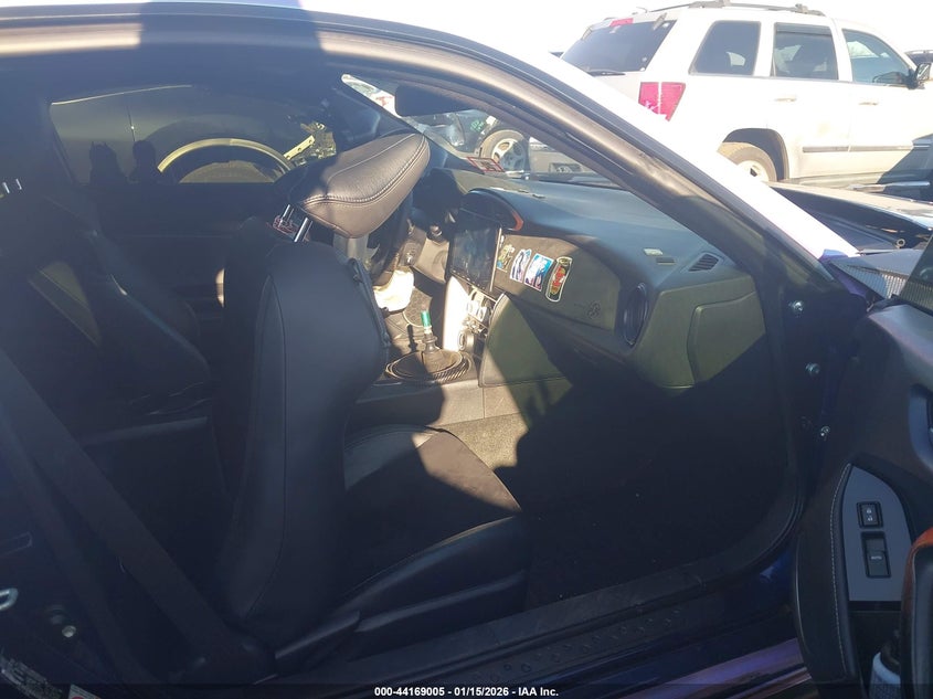 2019 Toyota Gt86 VIN JF1ZNAE16K9700383 IAAI salvage auction — FRONT END, Salvage (New Jersey), sold $3,550 on 2026-07-20 (photo 5)