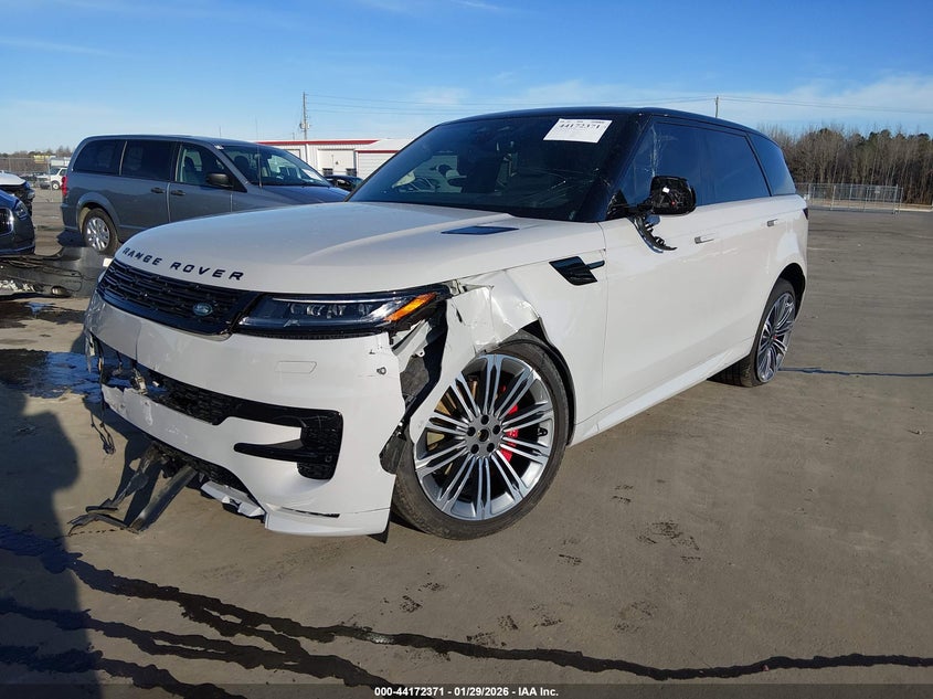 2025 Land Rover Range Rover Sport VIN SAL1L9FU9SA464484 IAAI salvage auction — Front End, Salvage, sold $37,025 on 2026-07-08 (photo 2)
