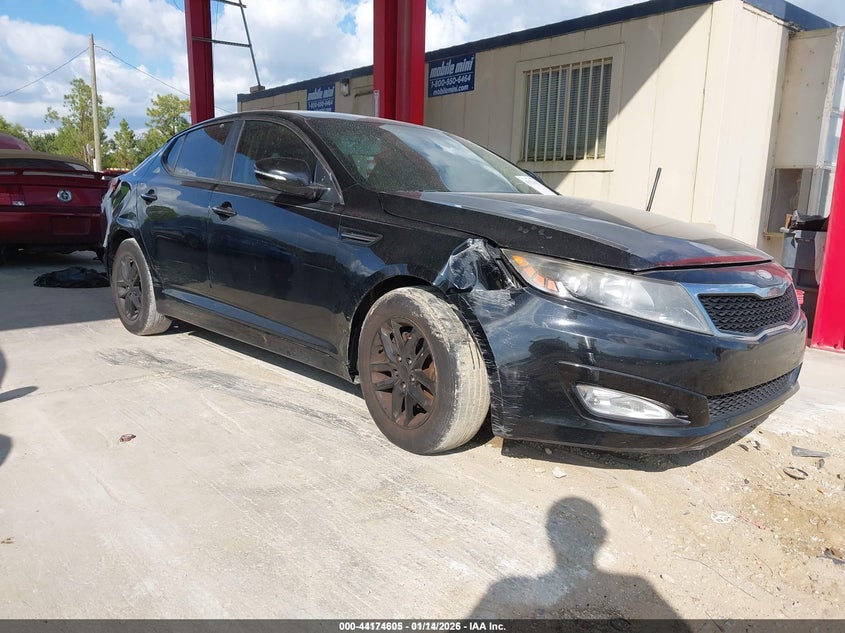 2013 Kia Optima VIN 5XXGM4A77DG257697 IAAI salvage auction — FRONT & REAR, Clear (Florida), sold $325 on 2026-07-21 (photo 1)