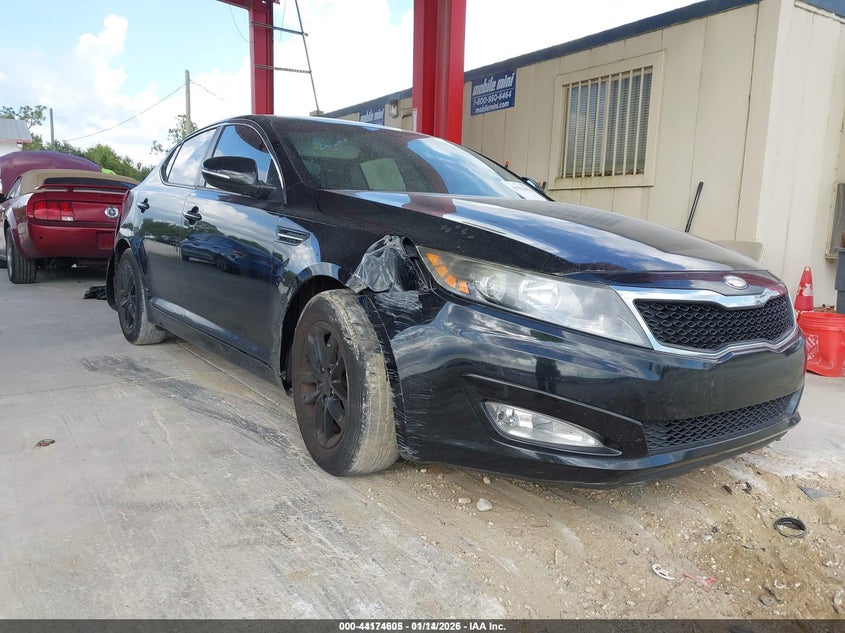 2013 Kia Optima VIN 5XXGM4A77DG257697 IAAI salvage auction — FRONT & REAR, Clear (Florida), sold $325 on 2026-07-21 (photo 6)