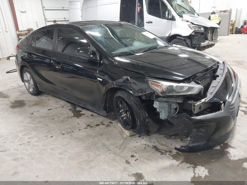 2017 Hyundai Ioniq VIN KMHC65LC3HU025022 IAAI salvage auction — SUSPENSION, Salvage Title, sold $1,050 on 2026-07-21 (photo 1)