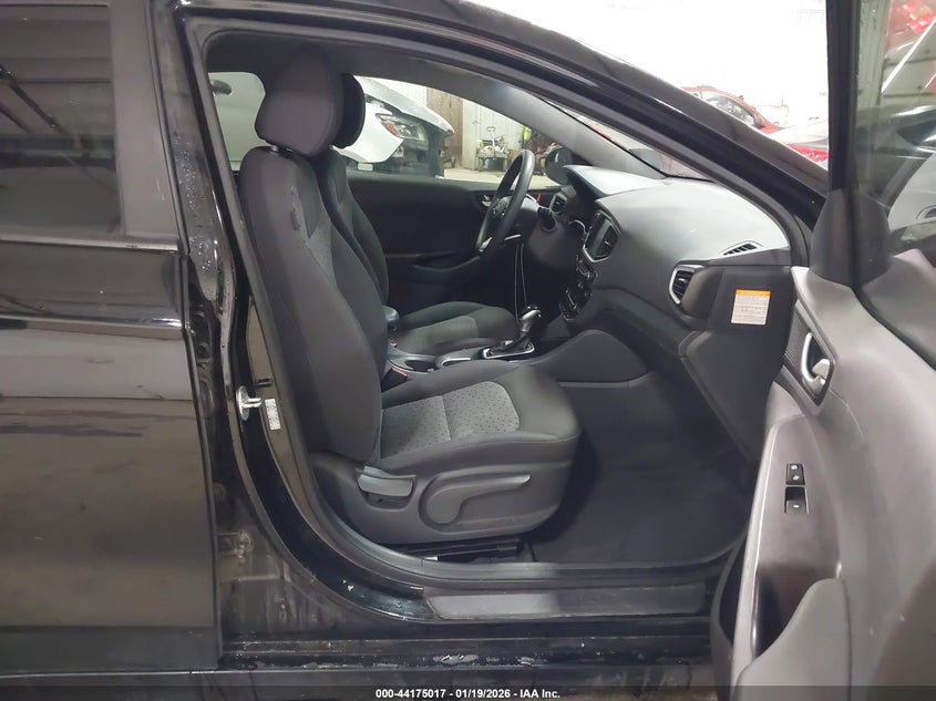 2017 Hyundai Ioniq VIN KMHC65LC3HU025022 IAAI salvage auction — SUSPENSION, Salvage Title, sold $1,050 on 2026-07-21 (photo 5)