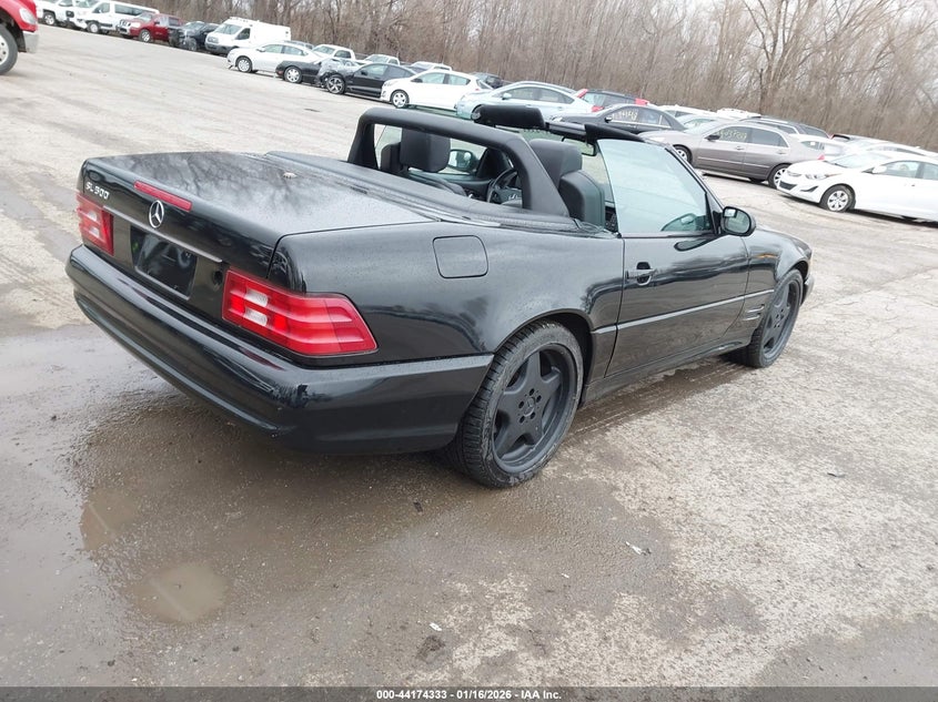 2002 Mercedes-benz Sl-klasse VIN WDBFA68F52F201801 IAAI salvage auction — FRONT END, Clear (Missouri), sold $5,400 on 2026-07-31 (photo 4)